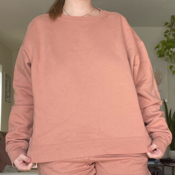 Girlfriend Collective Birch 50/50 Classic Sweatshirt - Picture 5 of 5